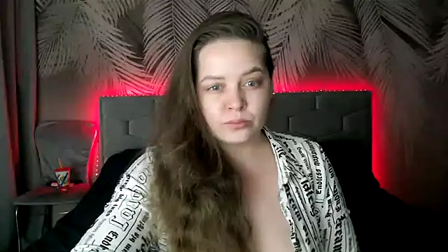 uliastar online show from 01-11-25, 06:14