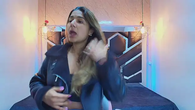 lilith nv online show from 10-14-25, 11:22