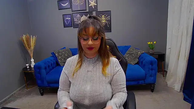 Katewalker  online show from 01-20-25, 06:10