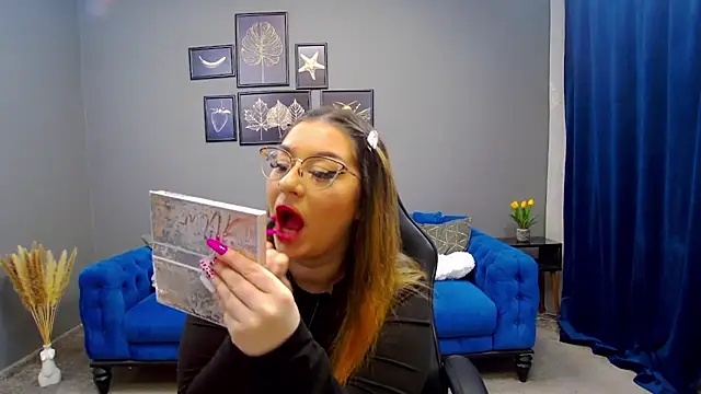 Katewalker  online show from 01-24-25, 06:14