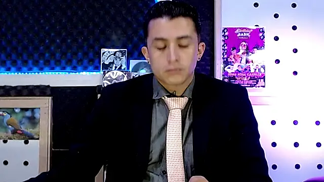 Darko0717 online show from 01-15-25, 03:07