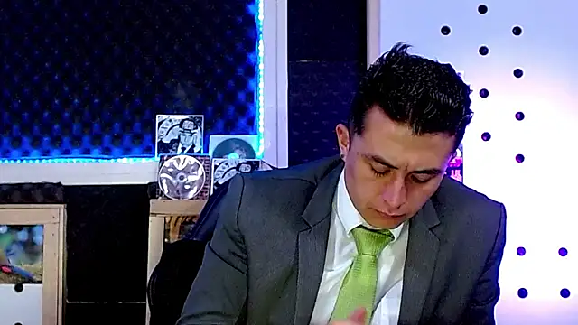 Darko0717 online show from 01-17-25, 06:23