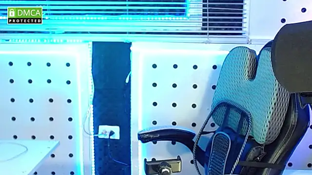 Darko0717 online show from 10-13-25, 11:43