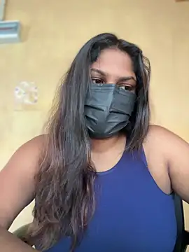 Snapshot of Black_Beauty997 chatting on 03-19-25, 06:03 Black Beauty997 online show from 03-19-25, 06:03