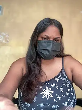 Snapshot of Black_Beauty997 chatting on 03-20-25, 03:56 Black Beauty997 online show from 03-20-25, 03:56