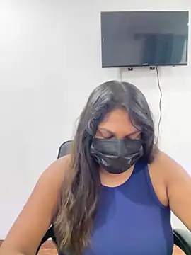 Snapshot of Black_Beauty997 chatting on 09-15-25, 04:07 Black Beauty997 online show from 09-15-25, 04:07