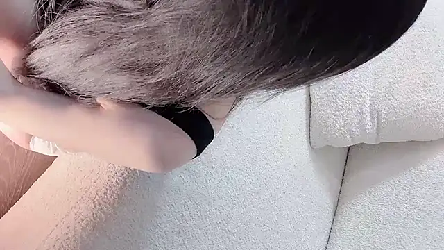 Serena-AU online show from 10-31-25, 03:13