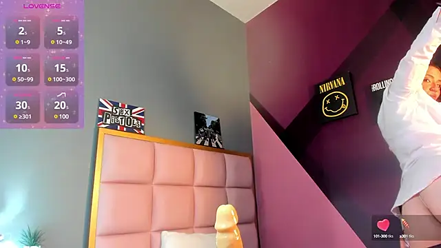 samanthaanderson  online show from 02-11-25, 08:31