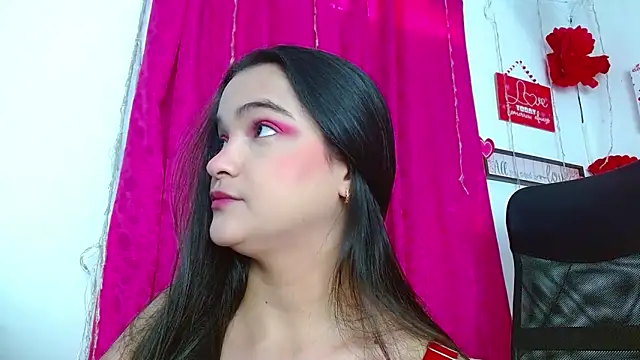 Snapshot of monica_little23 chatting on 02-15-26, 12:36 monica little23 online show from 02-15-26, 12:36