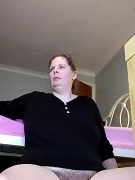 xxSexyBushLinnxx online show from 12-28-24, 09:19