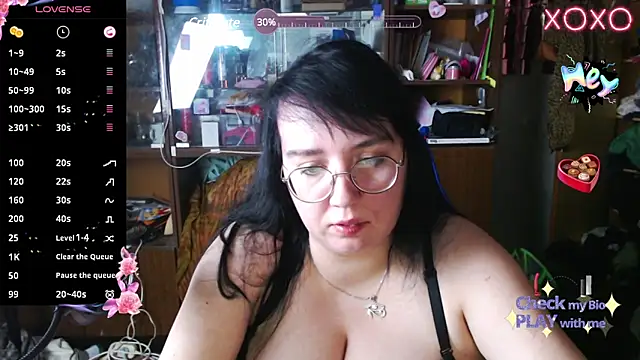 LeonaHarrison online show from 03-10-25, 05:11