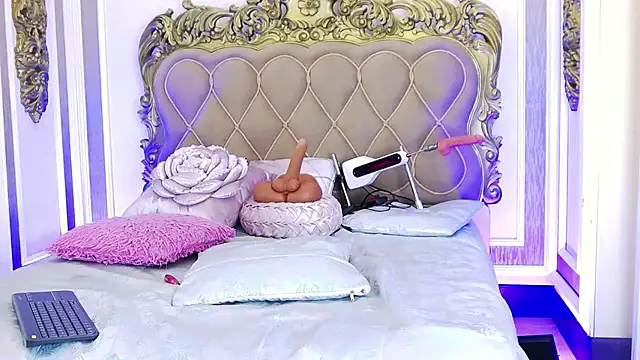 ChanelHarris online show from 02-02-25, 11:00