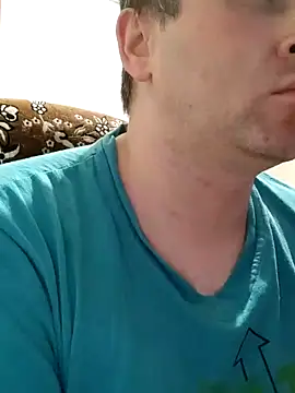 Snapshot of tores992 chatting on 01-28-25, 08:47 tores992 online show from 01-28-25, 08:47