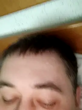 Snapshot of tores992 chatting on 09-23-25, 05:10 tores992 online show from 09-23-25, 05:10