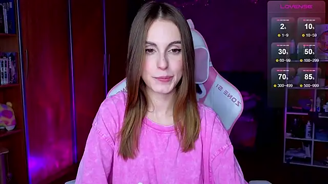 Snapshot of EdelineMaher chatting on 11-09-25, 01:53 EdelineMaher online show from 11-09-25, 01:53