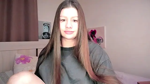 JuicyHelenX online show from 02-05-26, 04:11