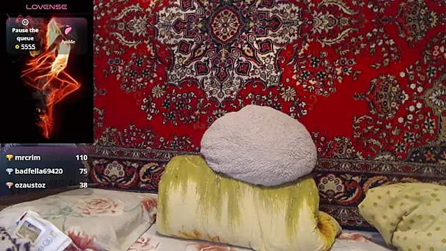 Snapshot of Sandra_Carina chatting on 11-18-25, 10:14 Sandra Carina online show from 11-18-25, 10:14