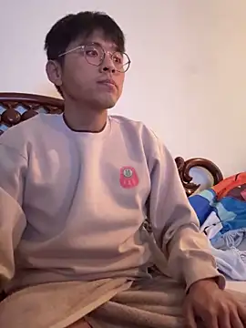 Aaronsuhi online show from 02-15-25, 10:44