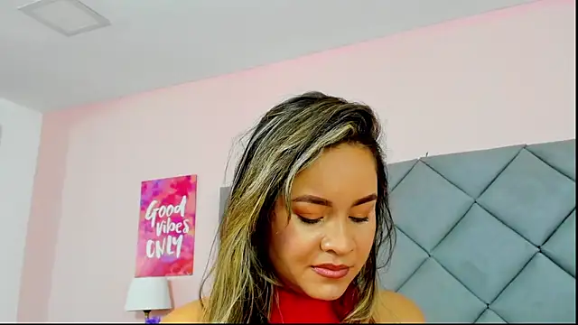 TaylorEvanss online show from 01-10-26, 04:31