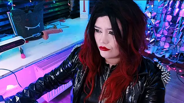 wickedxqueen online show from 02-18-25, 09:53