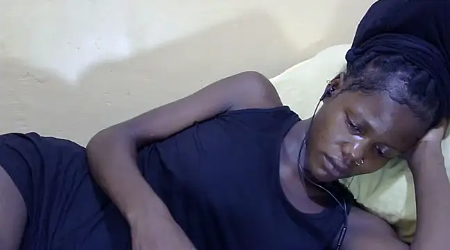 Snapshot of Slender-simple1 chatting on 02-28-25, 09:12 Slender-simple1 online show from 02-28-25, 09:12