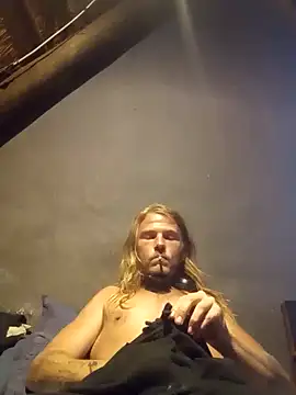 Snapshot of Salted_Playday chatting on 01-10-25, 04:01 Salted Playday online show from 01-10-25, 04:01