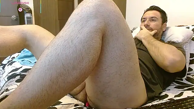 rodrher81 online show from 11-22-25, 11:31