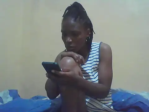 Smillie prety online show from 11-23-25, 02:11