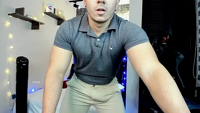 Snapshot of ransoj chatting on 01-12-25, 11:26 ransoj online show from 01-12-25, 11:26