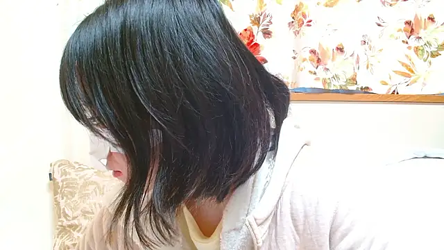 liliyRiSAcha-n online show from 02-10-26, 07:23