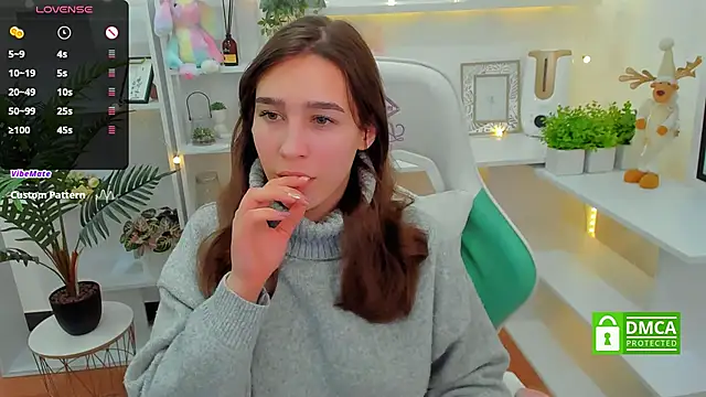  Eliizabeth  online show from 01-13-25, 10:24