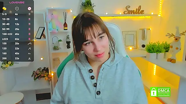  Eliizabeth  online show from 02-05-25, 10:12