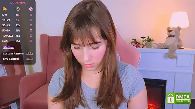  Eliizabeth  online show from 02-26-25, 09:37