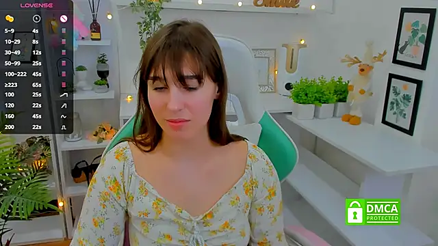  Eliizabeth  online show from 03-15-25, 03:18