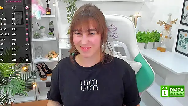  Eliizabeth  online show from 03-17-25, 03:25