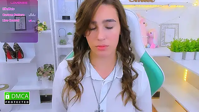  Eliizabeth  online show from 09-14-25, 09:47