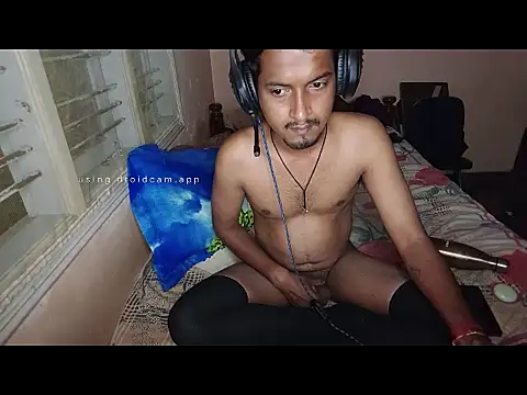 Sexypavi09 online show from 10-15-25, 07:25