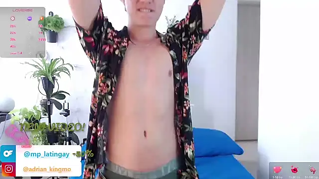 Snapshot of adrian_morelly chatting on 10-13-25, 06:19 adrian morelly online show from 10-13-25, 06:19