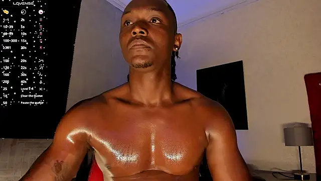 Snapshot of DannSmmith chatting on 02-22-26, 06:13 DannSmmith online show from 02-22-26, 06:13