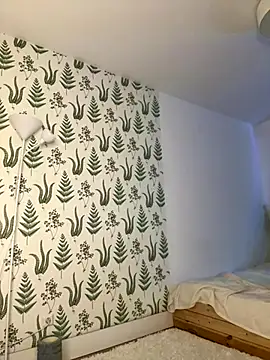 Snapshot of Marie_Diaze chatting on 12-02-24, 09:02 Marie Diaze online show from 12-02-24, 09:02