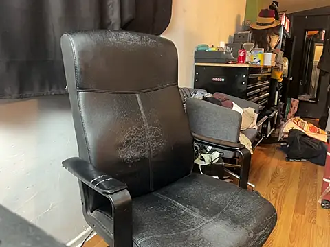 leanjamesdean online show from 11-25-25, 02:11