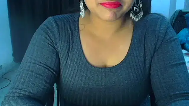 Snapshot of Maria_55 chatting on 12-13-24, 06:31 Maria 55 online show from 12-13-24, 06:31