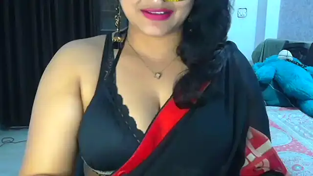 Snapshot of Maria_55 chatting on 12-31-24, 10:04 Maria 55 online show from 12-31-24, 10:04