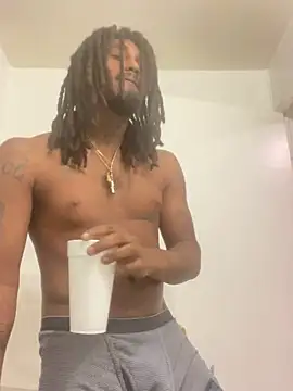 Snapshot of BD2LONG chatting on 01-09-25, 11:13 BD2LONG online show from 01-09-25, 11:13