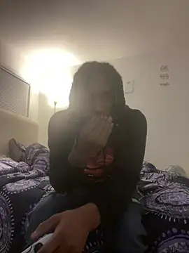 Snapshot of BD2LONG chatting on 02-21-25, 06:29 BD2LONG online show from 02-21-25, 06:29