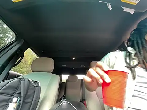 Snapshot of BD2LONG chatting on 09-18-25, 03:58 BD2LONG online show from 09-18-25, 03:58