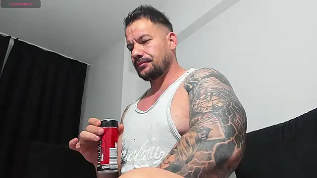 musclemonster31 online show from 09-10-25, 08:09