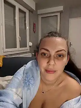 Snapshot of LEAsquirt91 chatting on 12-17-24, 03:06 LEAsquirt91 online show from 12-17-24, 03:06