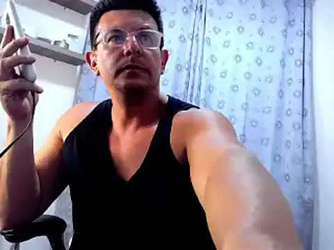 Snapshot of pedropicapi chatting on 03-11-25, 09:48 pedropicapi online show from 03-11-25, 09:48