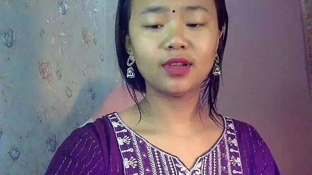 Snapshot of cute_sapna chatting on 01-10-25, 12:17 cute sapna online show from 01-10-25, 12:17